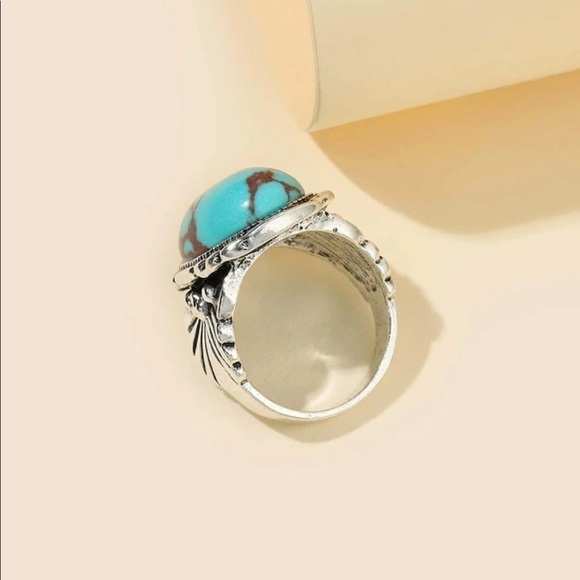 Bohemian Turquoise Stone Silver Ring - Picture 4 of 8